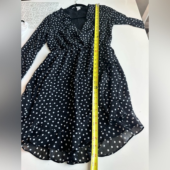 H&M Black Dress with White Dots DIVIDED Size 6 - Picture 6 of 9